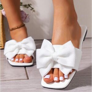 Amazon White Sandals with Bow Detail